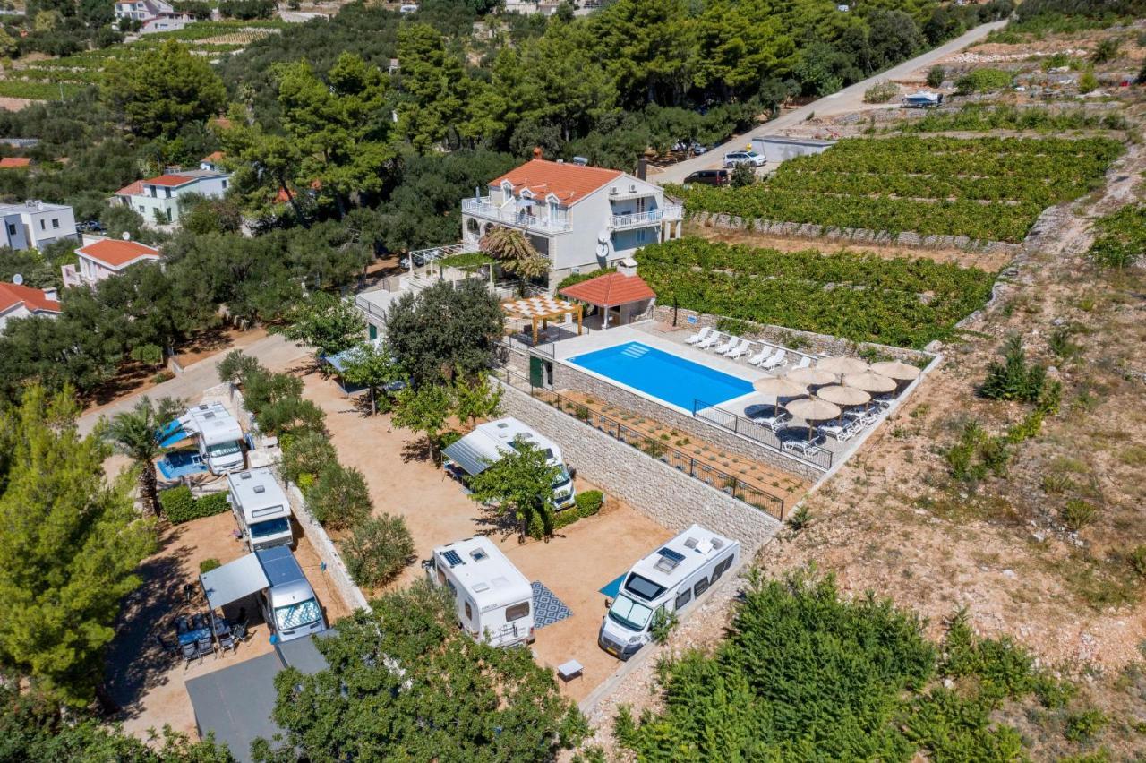 Beachfront Apartments Vala With A Swimming Pool Оребич Экстерьер фото